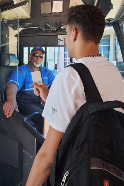 The Universal Pass program grants free rides to those with a Pinellas County Schools ID.