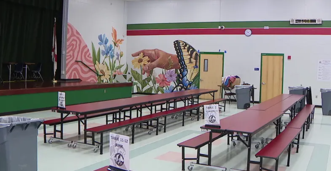 The JHop cafeteria now features three lunch periods.