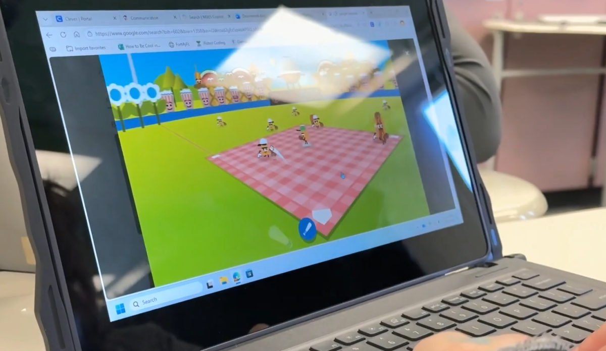 Despite blocks on most popular games, JHop students find ways to game during instruction.